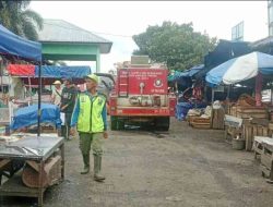 UPT Pasar Libatkan DLH Pangkalpinang, Gotong Royong Bersihkan Pasar Pagi