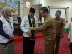 Rumah Sehat Baznas Gandeng Pemkot Pangkalpinang Bagikan 80 Paket Makanan Tambahan Untuk Pencegahan Dan Penanganan Stunting